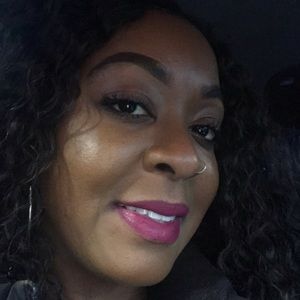 Meet your Posher, Eliza